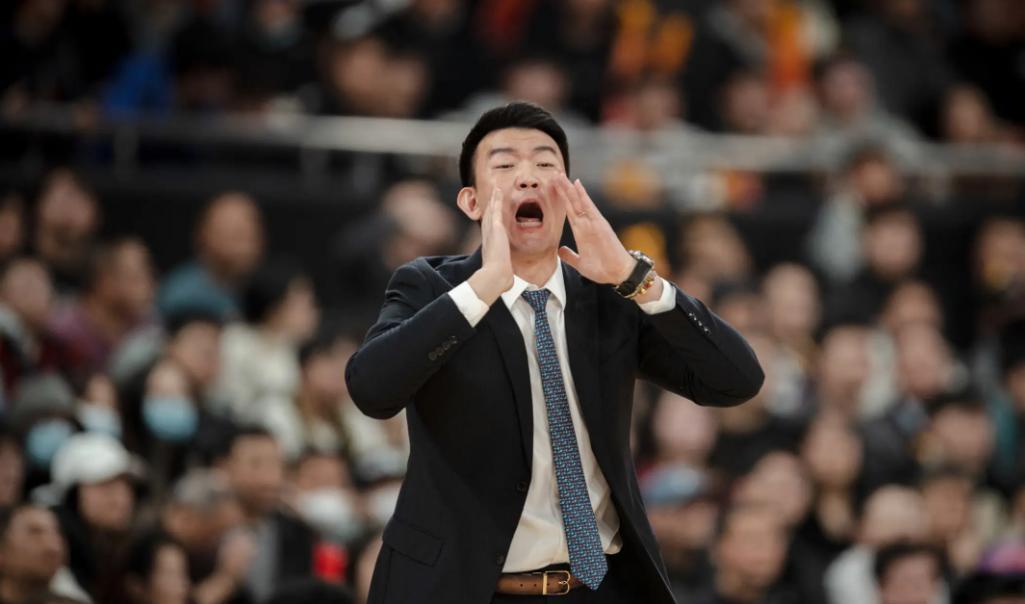 关于青岛队成功逆转,场上气氛异常紧张的信息 关于青岛队成功逆转,场上气氛异常紧张的信息