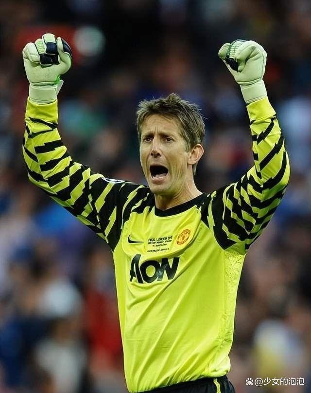 包含沃尔夫斯堡门将受伤，无缘下一轮比赛的词条