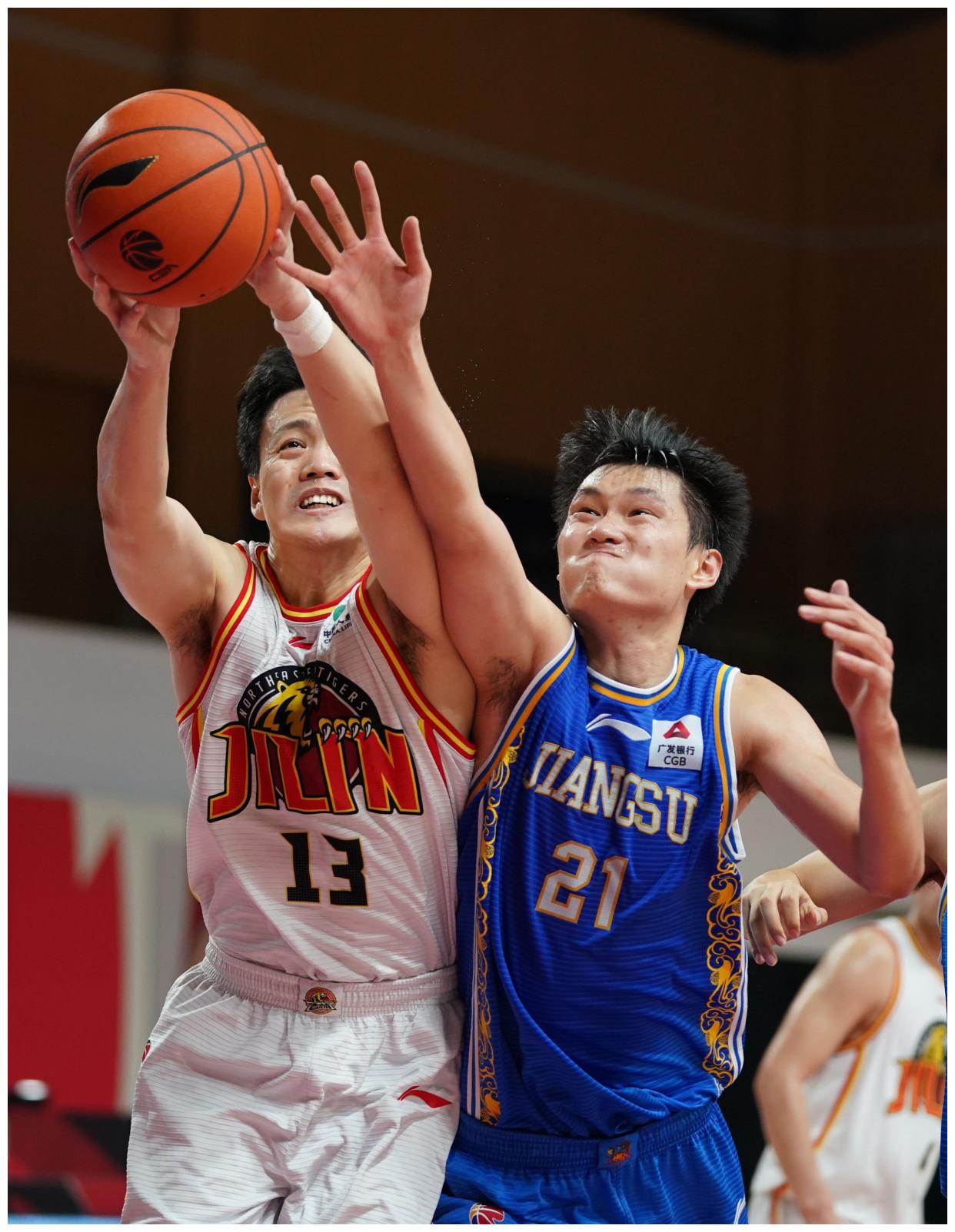 aoa体育培训-九台农商银行喜获CBA赞助合作，助力打造“农商银行杯”篮球赛的简单介绍