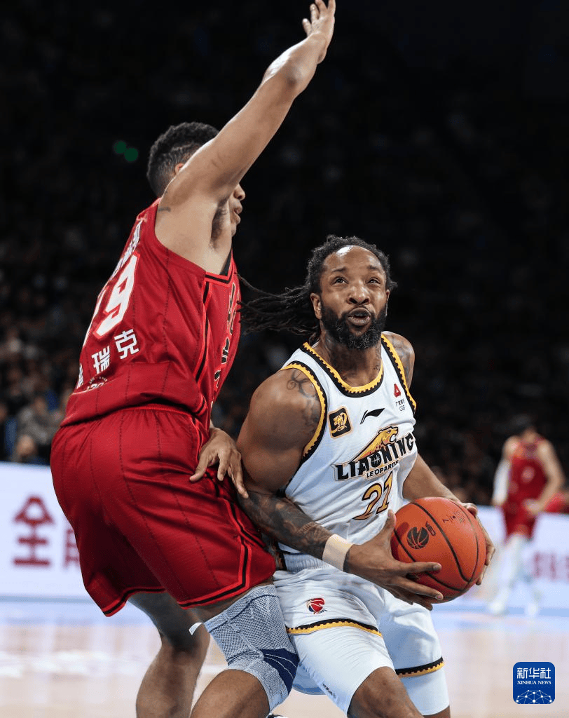 辽宁本钢大胜北京,豪取四连胜的简单介绍 辽宁本钢大胜北京,豪取四连胜的简单介绍