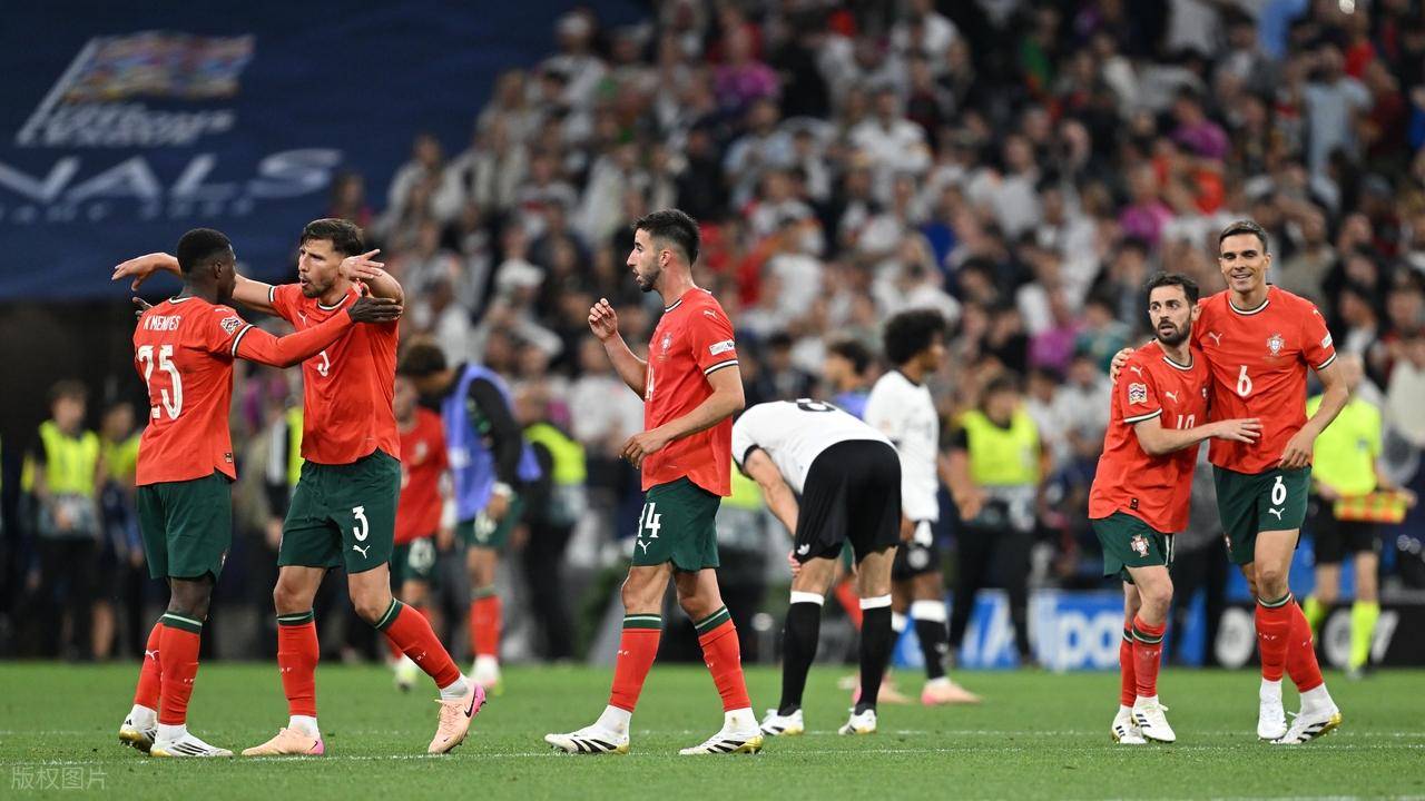 关于葡萄牙不敌瑞典，遭遇一场艰难失利之战的信息