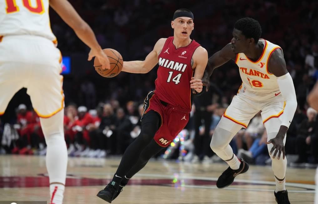 热火大胜老鹰,取得四连胜 热火大胜老鹰,取得四连胜