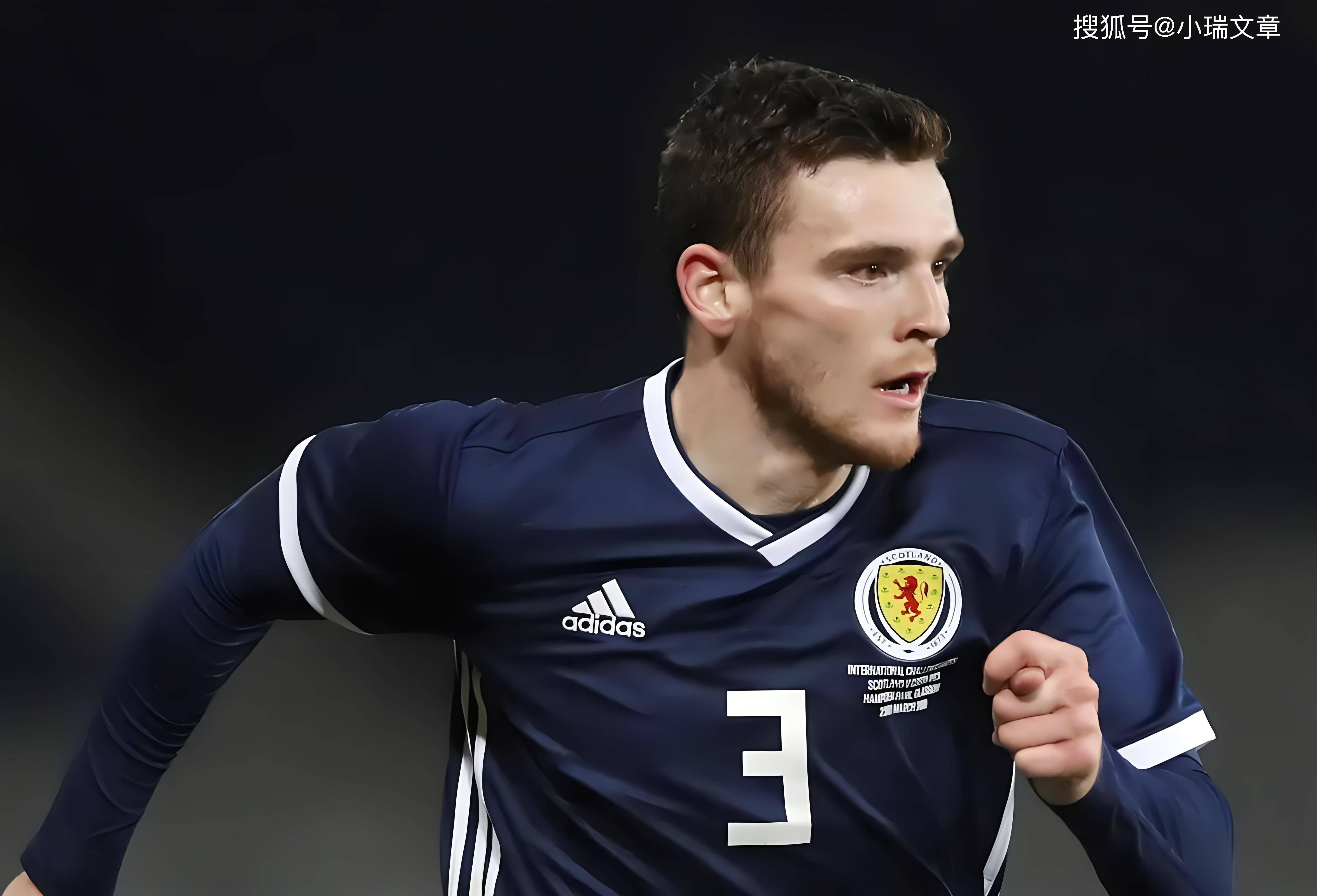 关于苏格兰队主帅被指责战术错误，备受争议的信息